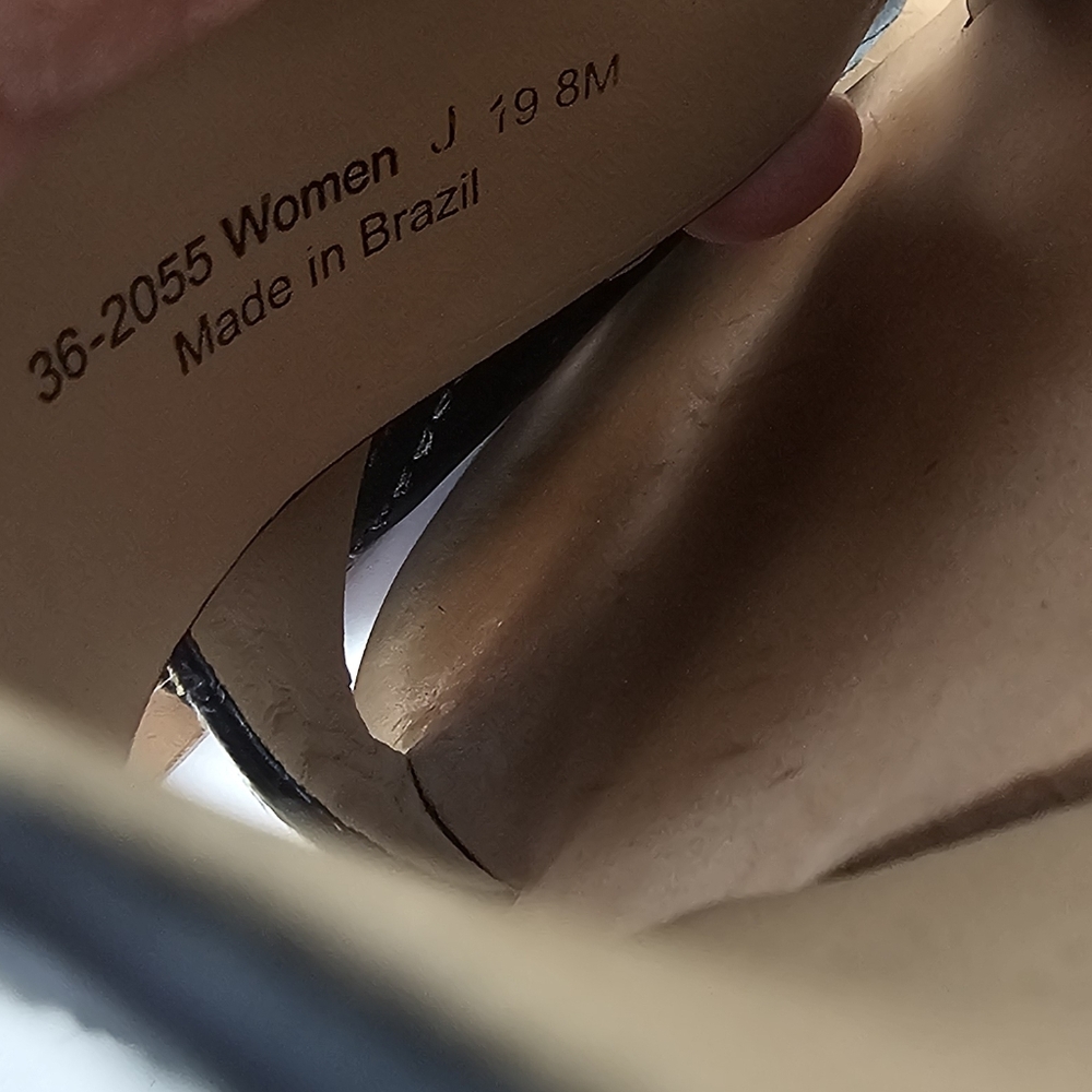 Trask Sandi slide sandal, featuring a leopard print hair-on calfskin strap 8M - Picture 8 of 8